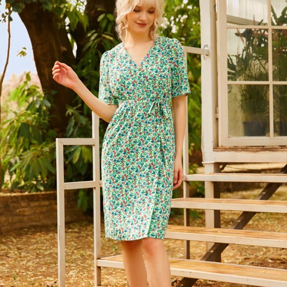 Modcloth Petal & Promise Green Floral Wrap Dress - XL - NWT - Picture 1 of 8